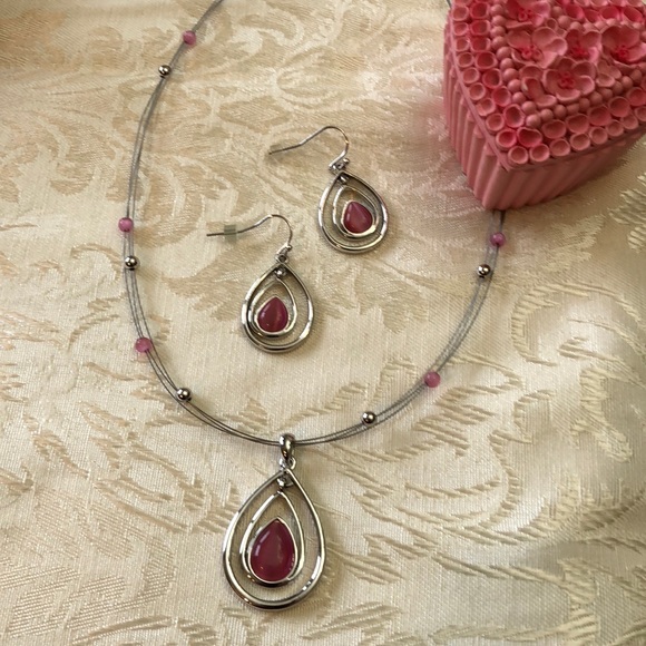 Lia Sophia Jewelry Lia Sophia Necklace Earring Set Poshmark